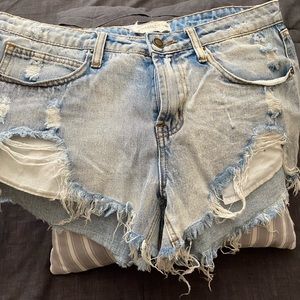 Totally Distressed ~ Size 11 ~